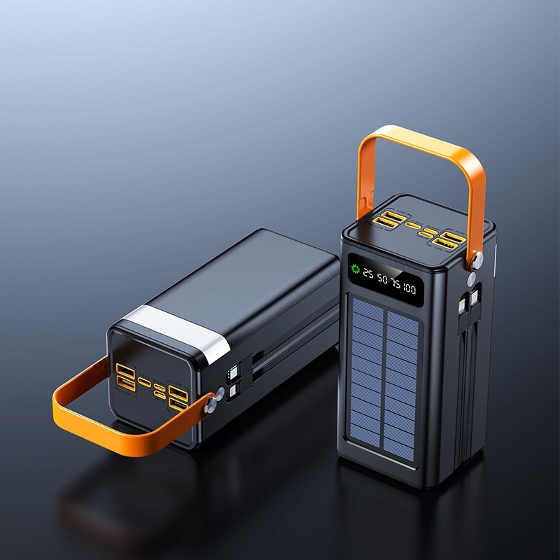 Noir [alimenté par l'énergie solaire] livré avec un câble de charge rapide
