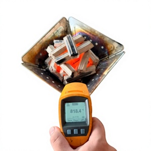 Charbon de sciure dense avec moins de 6 % de cendres, valeur calorifique de moins de 7500 Kcal/kg, pour cuisines à haute capacité de grillades et fournitures de services alimentaires - Product Image 1