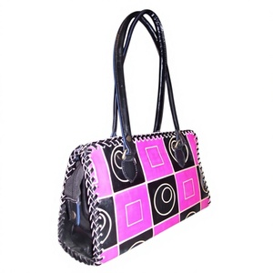 Sac fourre-tout pour femme en PU à motif géométrique avec fermeture éclair et décorations en chaînes, mode, usage quotidien, toutes saisons - Product Image 1