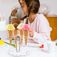 Support portable personnalisé de haute qualité en acrylique transparent pour cornet de crème glacée pour restaurant, fête, buffet, mariage et anniversaire