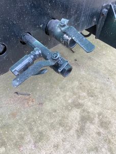 Gebrauchter Luft kompressor SULLAIR DPQ375H Tragbarer 10,3 bar 150psi Dieselmotor 10,6 <span class=keywords><strong>M</strong></span>³/min 375 Cfm Gebraucht luft kompressor - Product Image 3