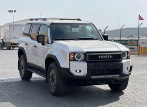 Voitures d'occasion abordables et propres, <span class=keywords><strong>Toyota</strong></span> Prado First Edition 2024 |   V4 |   SUV de 2,8 L prêt à être expédié - Product Image 5