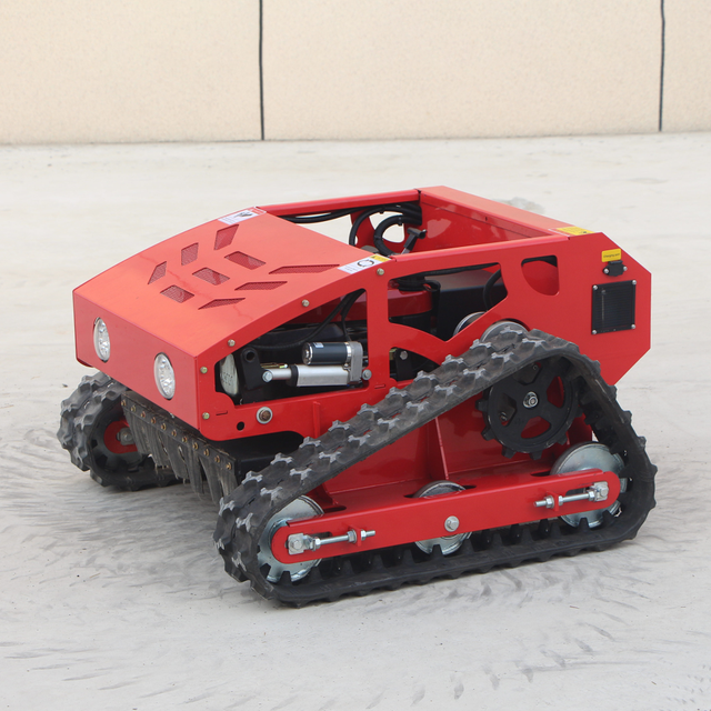 Radio Control Mowers Slope Lawn Mower Tracked Remote Control Robot Weed Mowing Machine 550mm