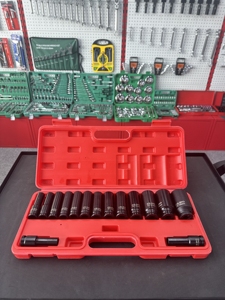 Oferta Especial OEM HARDLAND TLS-095 Juego de 35 Piezas de Llaves de Impacto Neumáticas de 1/2 Pulgada, Acero Cr-V con Recubrimiento de Fosfato Negro, en Estuche Resistente - Product Image 5