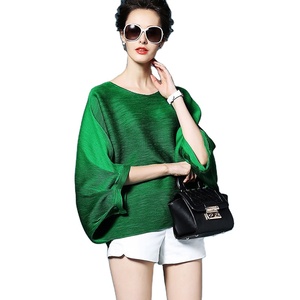 Venta caliente <span class=keywords><strong>Casual</strong></span> de <span class=keywords><strong>moda</strong></span> urbana elegante mujeres plisada ropa plus tamaño superior - Product Image 1