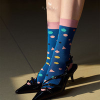 Chaussettes décontractées de luxe pour femmes en coton doux jacquard, respirantes, antibactériennes et confortables pour un usage quotidien