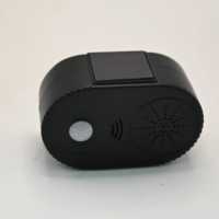 Haut-parleur de capteur de mouvement infrarouge vocal remplaçable activé par USB boîte de cri de maison hantée pour l'horreur de Noël ou la musique heureuse