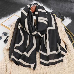 Nuovissimo Design <span class=keywords><strong>di</strong></span> Foulard, Sciarpe e Stole alla Moda per Donne, Bandana <span class=keywords><strong>di</strong></span> Lusso, Sciarpa Morbida in Cotone Ricamato per l'Inverno - Product Image 4