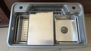 <span class=keywords><strong>Évier</strong></span> de cuisine intelligent populaire, grand <span class=keywords><strong>évier</strong></span> simple de <span class=keywords><strong>80</strong></span> litres, SUS304, multifonctionnel, design japonais et coréen avec accessoires - Product Image 4