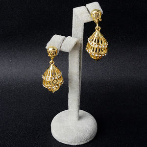 Nouveaux ensembles de bijoux en cuivre tendance pour femmes, boucles d'oreilles pendantes de nouvelle conception, haute qualité, géométriques, cadeaux de mariage, tendance - Product Image 4