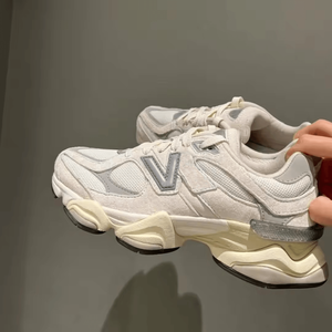 Zapatos Deportivos de Alta Calidad N9060, Zapatos Casuales Transpirables de Cuero, Antideslizantes, Resistentes al Desgaste, Ligeros y a la Moda - Product Image 1