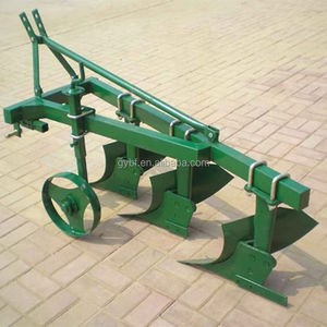 Aratro a scoppio per la lavorazione dei campi e aratro a varie furture montato sul retro del trattore - Product Image 5