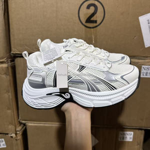 Zapatillas Deportivas Nuevas de Alta Calidad, Lote de Zapatos Directo de Fábrica a Precio Económico - Product Image 2