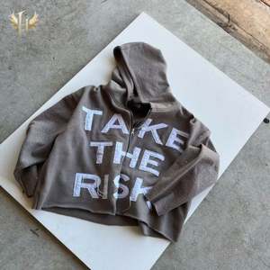 OEM personalizable sudaderas con capucha Rhinestone Distress bordado Logo francés Terry algodón crudo pesado dobladillo pulóver borde corte 100% algodón - Product Image 4