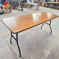 Table pliante demi-lune populaire et élégante, table de banquet en bois serpentine pour événements de mariage