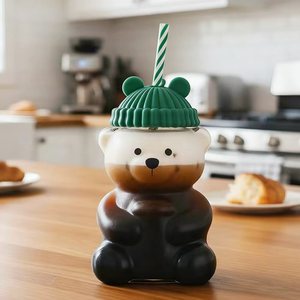Hot-Selling Customized Brand Logo Teddy Bear Shape Silicone Cup <strong>Straw</strong> Reusable Eco-Friendly Anti-Slip Cold <strong>Drink</strong> Coffee Mug <strong>Hat</strong> - Product Image 1