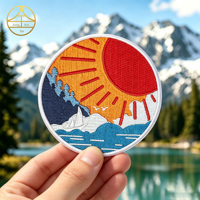 XINGXINDA – Vente en gros usine de patchs brodés personnalisés en chenille écologique, motif paysage américain, cadeau souvenir, badge thermocollant