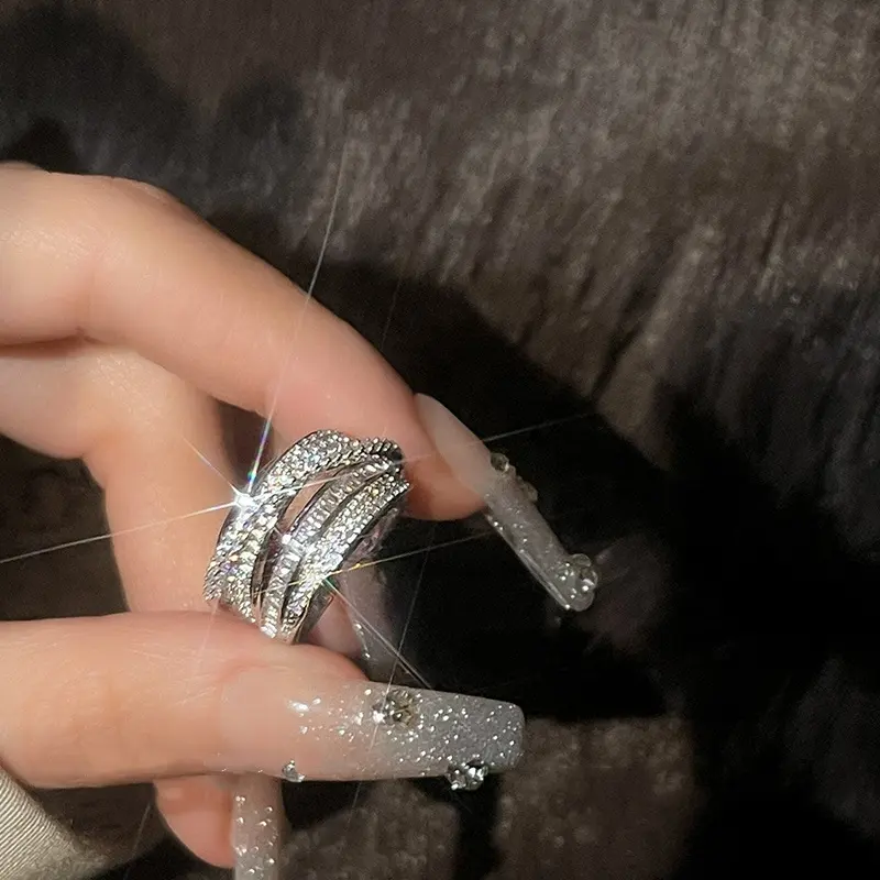 Anéis de zircônia cúbica ajustáveis, anéis finos para mulheres e meninas, prateados, com ponta em camadas