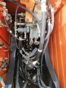 Excavadora Doosan DX80 de Segunda Mano en Venta, 7.65 Toneladas, Excavadora Hidráulica Usada con Sistema LS, Ahorro de Combustible, Bien Mantenida, en Stock - Product Image 6