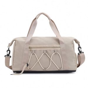 Nouveau Sac de Voyage Tendance Grande Capacité, Sac de Sport Bandoulière pour Fitness et Gym avec Compartiment à Chaussures pour Hommes et Femmes - Product Image 1