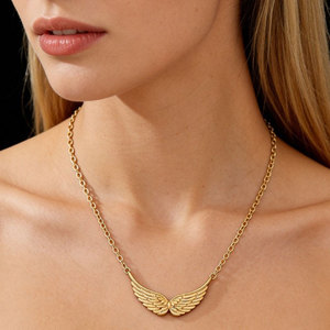 สร้อยคอจี้รูปปีกนางฟ้าสำหรับผู้หญิง ดีไซน์สวยงาม ชุบทอง 14k 18k PVD บนสแตนเลสสตีล 316L เครื่องประดับคุณภาพสูง - Product Image 1