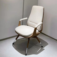 Chaise de bureau en cuir avec 4 pieds Salle de réunion du conseil d'administration Executive Luxury Contemporary Executive Visitors