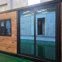 Maison conteneur extensible de 10 pieds à double aile, en panneaux sandwich d'acier pliables, pour poste de sécurité et portail – Vente directe usine