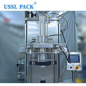 Machine de remplissage automatique à vis sans fin RF-110 pour poudre de farine, de cacao et de céréales, équipée d'un élévateur à vis - Product Image 5