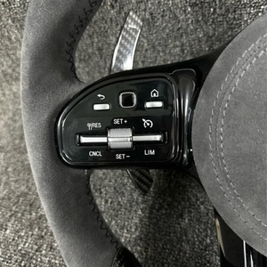 Para <span class=keywords><strong>Mercedes</strong></span> <span class=keywords><strong>Benz</strong></span> W212 W203 W205 W222 W213 Cls Gle Glc <span class=keywords><strong>43</strong></span> E63 E53 C63 <span class=keywords><strong>AMG</strong></span> volante de cuero personalizado accesorios de coche - Product Image 2