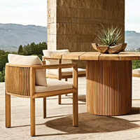 Ensemble de mobilier de jardin d'extérieur moderne et confortable sur mesure OEM, table d'appoint, table à feu, chaise longue réglable, pour hôtel
