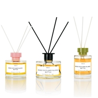 Bouteilles de diffuseur rondes vides et rechargeables avec bouchons dorés et bâtonnets diffuseurs 50 ml/1,7 oz, pots diffuseurs pour huiles essentielles parfumées