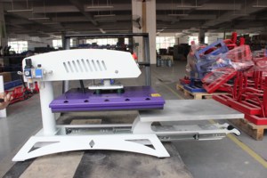 Nouvelle presse à chaud entièrement automatique modèle 2025, conception rotative à tiroir extractible, inserts pour t-shirts, <span class=keywords><strong>plaque</strong></span> <span class=keywords><strong>de</strong></span> commande LCD - Product Image 3