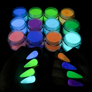 Özel etiket özel 10g Glow koyu daldırma toz çivi sistemi organik tırnak akrilik toz