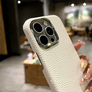 Custodie in pelle Lichee di lusso per <span class=keywords><strong>iPhone</strong></span> 16 <span class=keywords><strong>Pro</strong></span> <span class=keywords><strong>Max</strong></span> 15 14 <span class=keywords><strong>13</strong></span> 12 custodia in metallo argento anello per <span class=keywords><strong>fotocamera</strong></span> rigida <span class=keywords><strong>Cover</strong></span> posteriore per uomo donna - Product Image 5