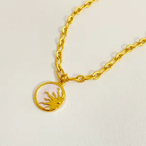 Collana con ciondolo in madreperla con ciondolo in madreperla in acciaio inossidabile placcato oro 18 carati Vintage - Product Image 4
