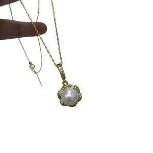 Pendentif en perle d'eau douce naturelle de 8-9 mm avec chaîne en os universelle et boucle en forme de fleur, élégants charmes en perles - Product Image 5