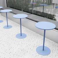Table basse d'extérieur en métal moderne chaise pour petits espaces pour balcon salle à manger salon de thé Internet célébration réunions négociations