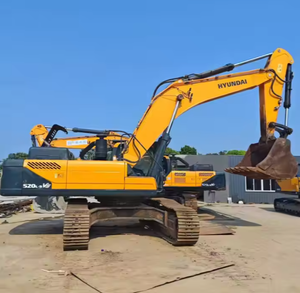 Excavatrice sur chenilles Hyundai 520 de 52 tonnes, modèle 2022, moteur Cummins, godet de 3 m, moteur de bonne qualité - Product Image 1