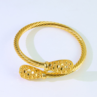 Gelang Spiral Kuningan Trendi Laris Manis Grosir Lapis Emas 18k untuk Wanita, Cocok untuk Dipakai Sehari-hari