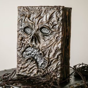 หนังสือเรียกเวทมนตร์ดำรุ่นวินเทจ <span class=keywords><strong>Necronomicon</strong></span> ปี 2026 รุ่นใหม่ล่าสุด พร้อมปกหนังเทียม - Product Image 1