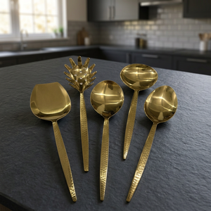 Coffret Cadeau Ensemble de Service à Salade en Acier Inoxydable Cuillère et Fourchette à Salade Vaisselle Élégante pour Cadeaux de Pendaison de Crémaillère, de Mariage et de Fêtes - Product Image 1
