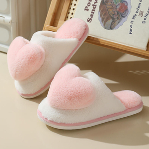 Chaussons d'intérieur pour femmes, mignons, décontractés, à bout ouvert, en peluche, avec cœur, antidérapants, pour la maison - Product Image 2