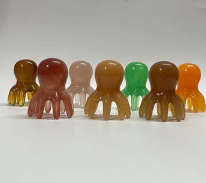 Peigne de massage en résine en forme de tête de pieuvre - Product Image 6