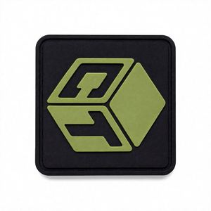 Patch tactique en silicone 3D avec fixation Velcro, imperméable, flexible, carré, logo personnalisé - Product Image 1