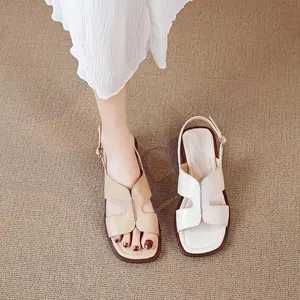 Sandálias femininas de couro legítimo, sandálias planas para praia, chinelos macios e confortáveis, moda nova de moda