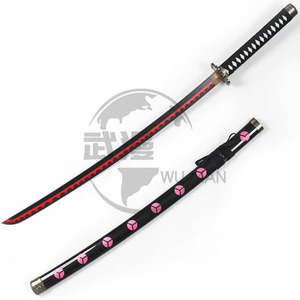 <span class=keywords><strong>Katana</strong></span> en bois <span class=keywords><strong>Zoro</strong></span> <span class=keywords><strong>Shusui</strong></span> de 101 cm, épée de cosplay d'anime non affûtée avec fourreau rose, pour les 5 ans et plus - Product Image 5
