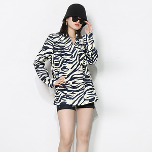 Chaqueta Vintage de manga larga para mujer, traje con cuello en V, estampado colorido, moda nueva, otoño 2021 - Product Image 6