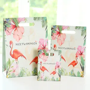 Flamingolar baskılı çanta hediye keseleri anneler günü için hediye kağıt torbalar
