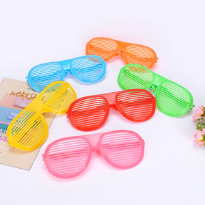 Colorful Carnival Fans Makeup Balls and Levi Props Halloween <strong>Party</strong> <strong>Glasses</strong> Plastic Customizable Minimum Order 100pcs - Product Image 5