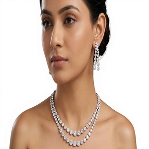 Parure de bijoux élégante en cristal plaqué platine, collier et boucles d'oreilles, taille brillant rond, pour femme, idéale pour mariage, ensemble tendance - Product Image 2